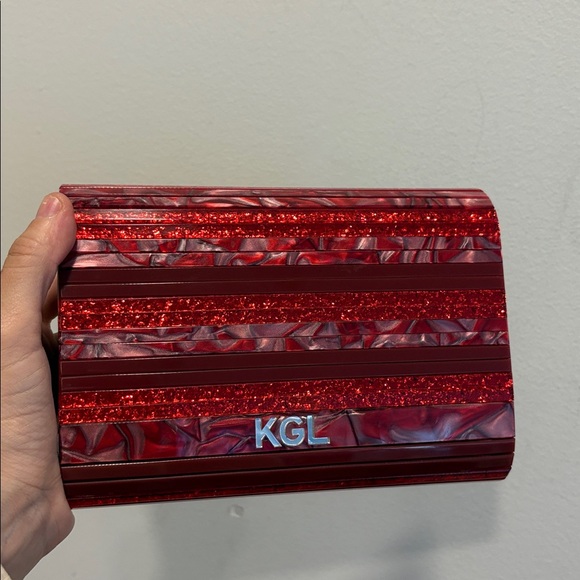 Kurt Geiger Red Striped Envelope Clutch NEW * no chain - Picture 1 of 7